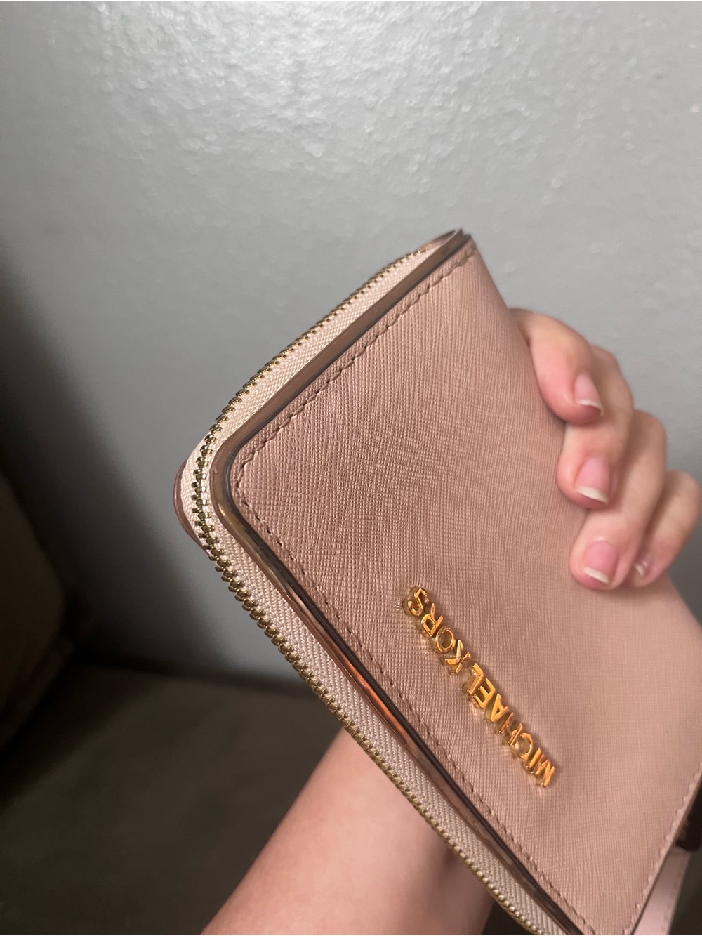 Michael Kors Blush Pink Saffiano Zip Wallet Wristlet - Picture 5 of 11